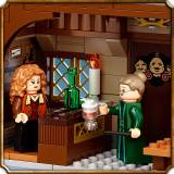 LEGO Harry Potter Vizita in satul Hogsmeade