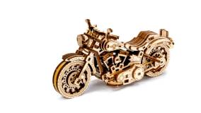 Lume miniaturala de lemn Cruiser V-Twin