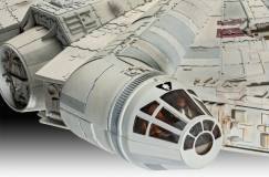  Millennium Falcon (classic)