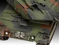 Revell set aniversar 70 ani Bundeswehr: Leopard 2 A6A2
